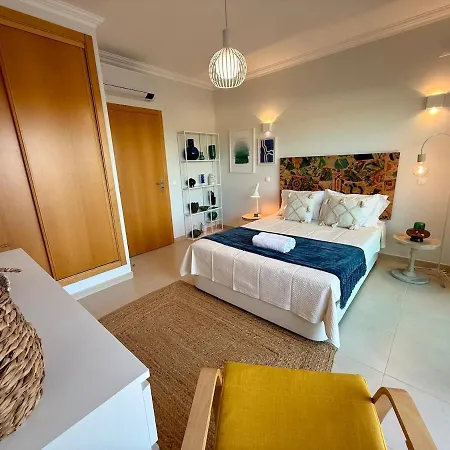Casa vacanze Beautiful Family House In Albufeira T2 Pool And Garage