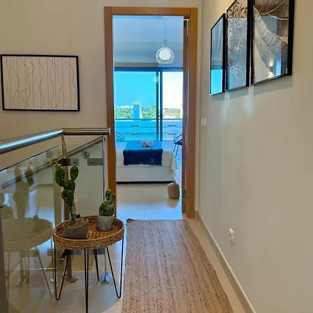 Dom wakacyjny Beautiful Family House In Albufeira T2 Pool And Garage Albufeira