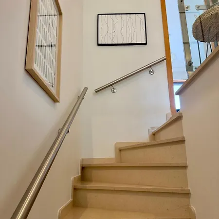 Dom wakacyjny Beautiful Family House In Albufeira T2 Pool And Garage