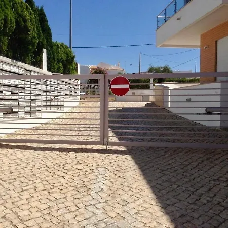 Dom wakacyjny Beautiful Family House In Albufeira T2 Pool And Garage *